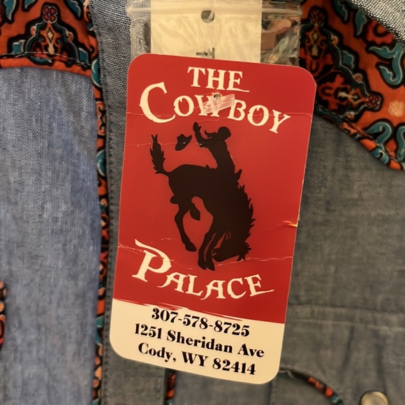 Cowboy shirt size small womens purchased in Jackson Hole WY - Picture 2 of 4